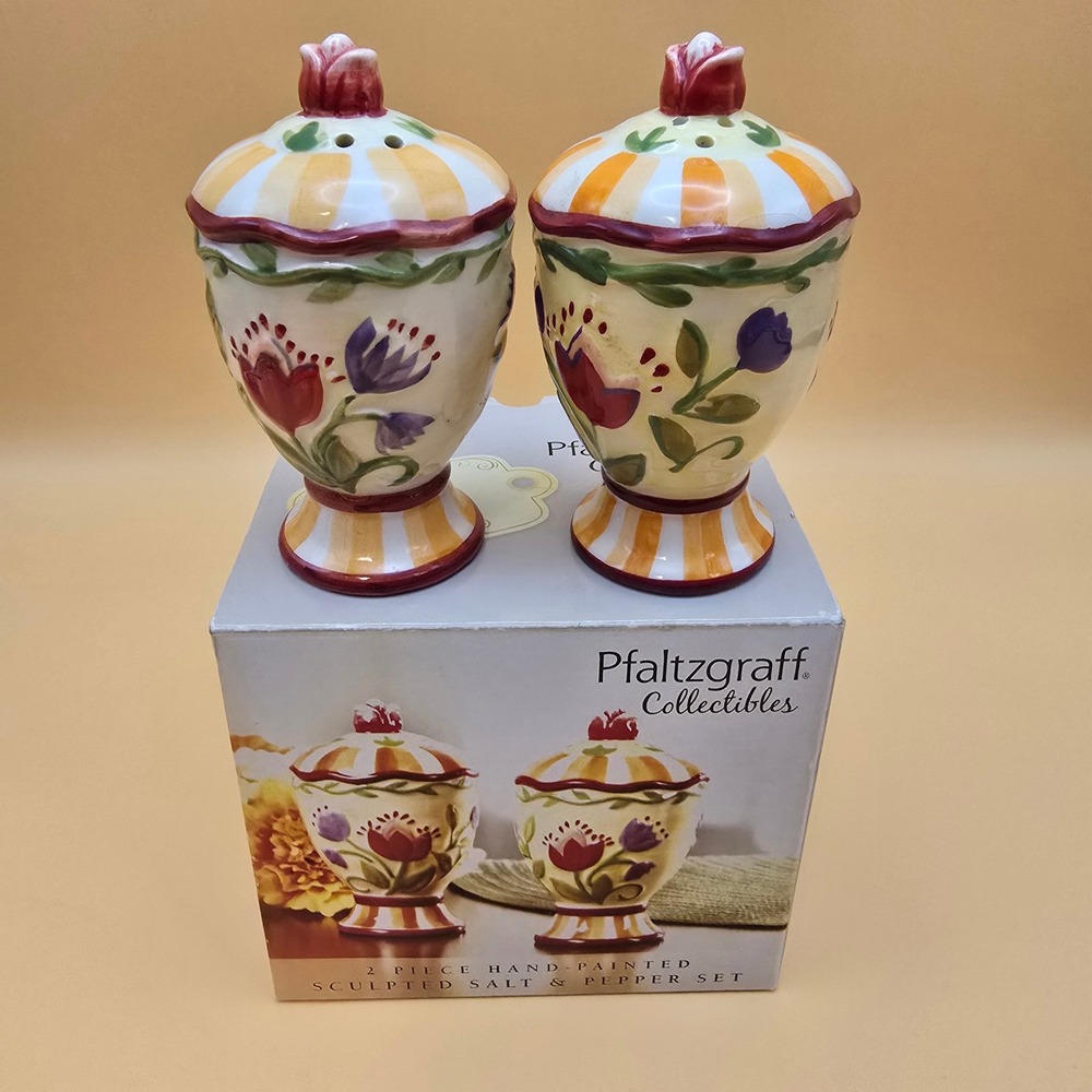 Cute Pfaltzgraff Napoli Salt‎ and Pepper Shaker Set Hand Painted Floral Ceramic